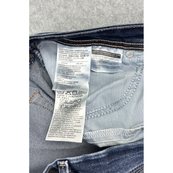 Levi's Women's Mid Rise Skinny Capris Size 12 W31 - Picture 10 of 11